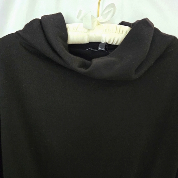 ( Theory ) Soft Merino Wool Cowl Neck Dress - Picture 2 of 8